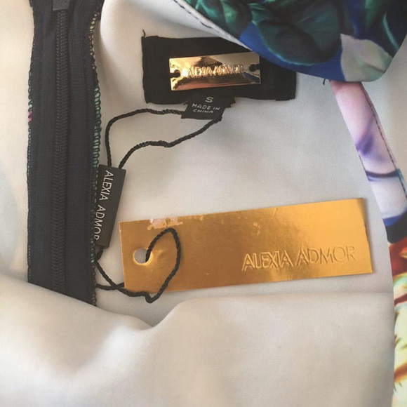 Alexia Admor Floral Cold-Shoulder Midi Cocktail Dress Ruffle Sleeve ,Size S,NEW - Picture 6 of 9